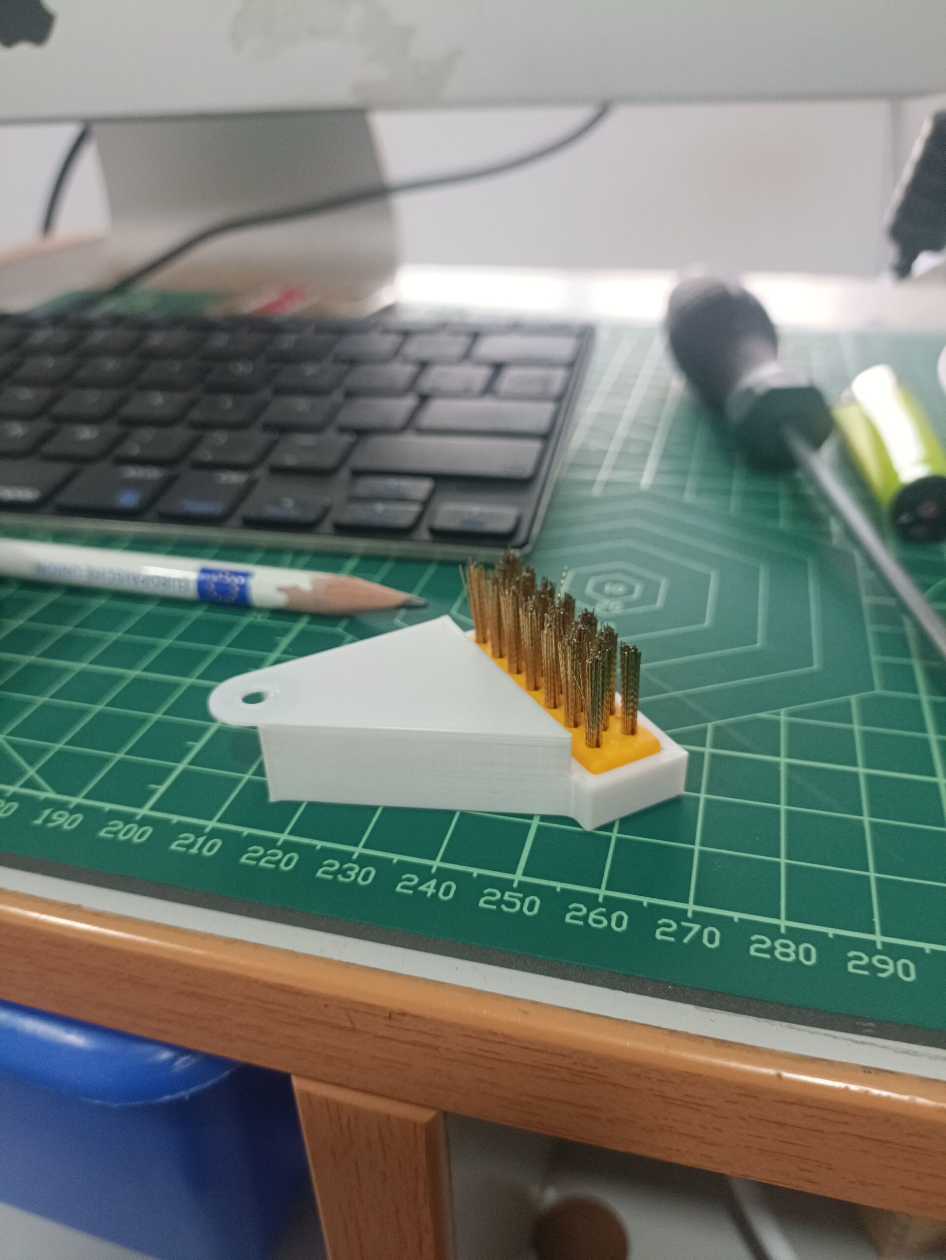 Añadir cepillo de limpieza a una Ender 3